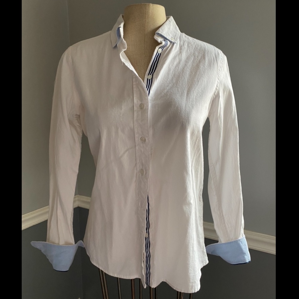 NWT MAX JEANS white button down shirt